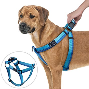No Pull Dog Harness, PETBABA Reflective Front Clip Dog Harness with Martingale Handle on Top for Walking Training
