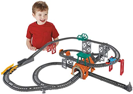 Fisher-Price Thomas & Friends TrackMaster, 5-In-1 Track Builder Set