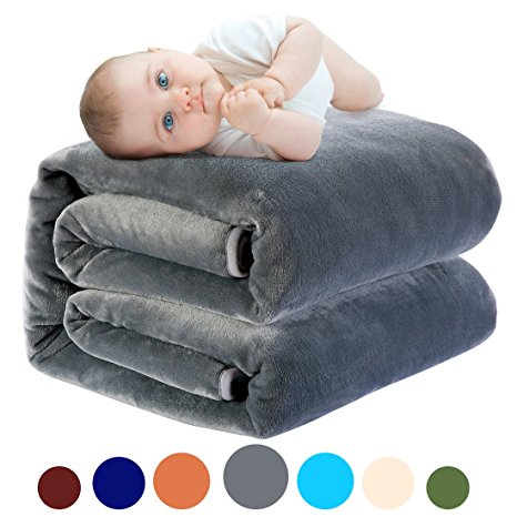 Fleece Queen Blanket Super Soft Warm Extra Silky Lightweight Bed Blanket, Couch Blanket, Travelling and Camping Blanket (Dark Grey)
